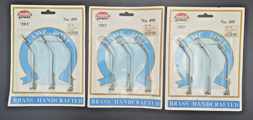 Model Power 495 HO Scale Single Highway Lamp Post Lighted Accessories Lot of 3
